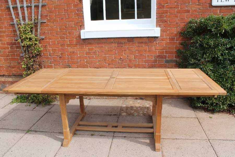 Winchester 6 Chair Extending Set