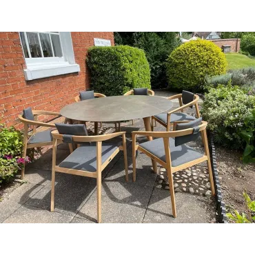 Mustique 6 Chair Round Set - Certified
