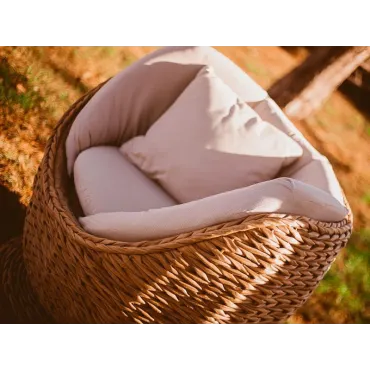 Montana Swivel Chair