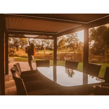 Eclipse 6 X 4m LED Motorised Pergola | Free Standing