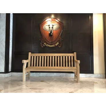 Winchester Parkside Bench 1.8M