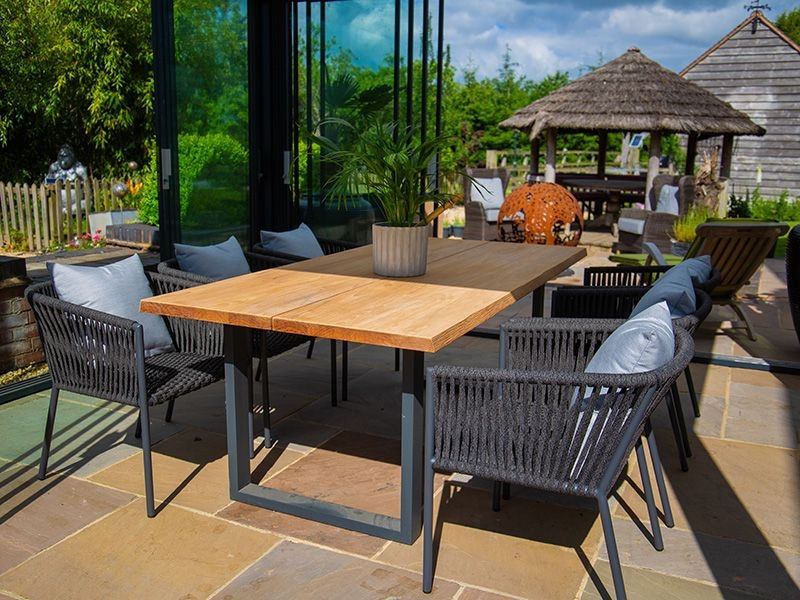 Aruba 6 Chair Edge Dining Set