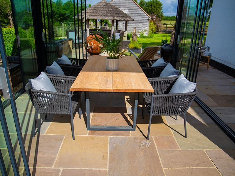 Aruba 6 Chair Edge Dining Set