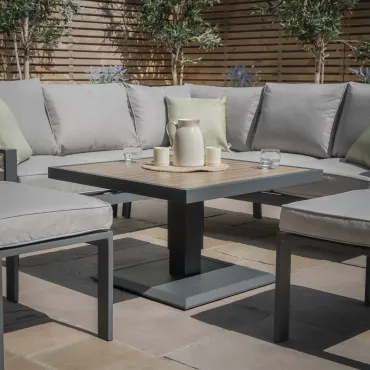 Vancouver Small Corner Set - Rising Table & 2 Stools