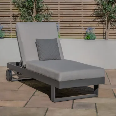 Vancouver-New York Aluminium Sunlounger