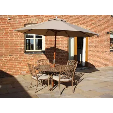 Casino 4 seater round table & chairs Set