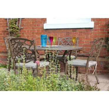 Casino 4 seater round table & chairs Set