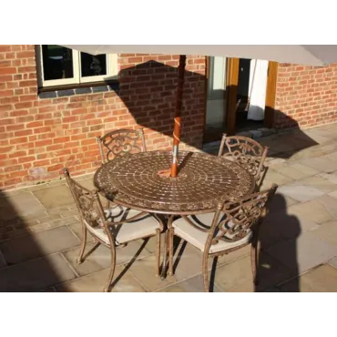 Casino 4 seater round table & chairs Set