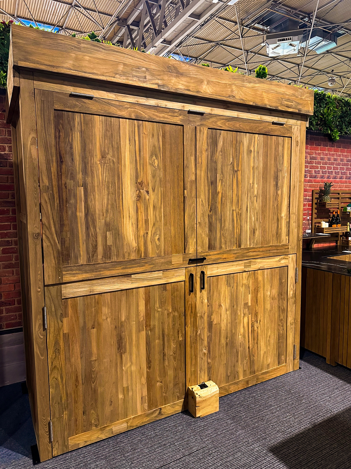 Bari Medium Kitchen Storage Cabinet
