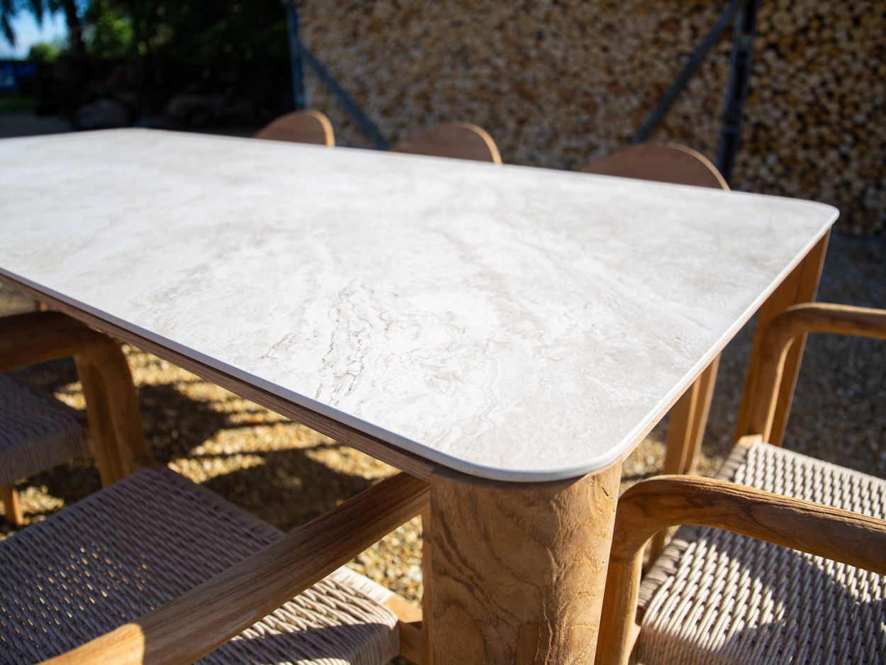 Bella 8 Seat Dining Set