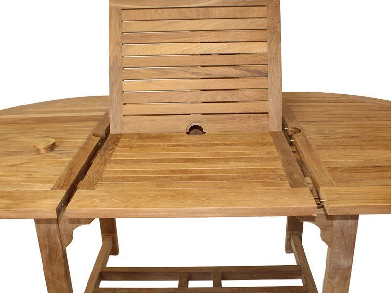 Classic 2M Table and Kingsbury Recliners