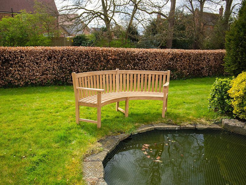 Contour Curved Bench With Arms