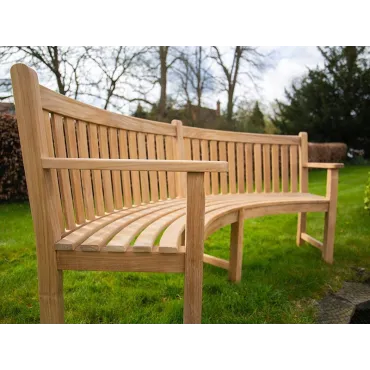 Contour Curved Bench With Arms