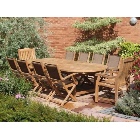 Chunky 3m Oval Table & TNT Chair Set