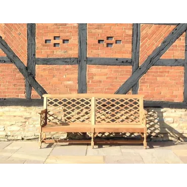 Balmoral Bench 2.0m  - 3