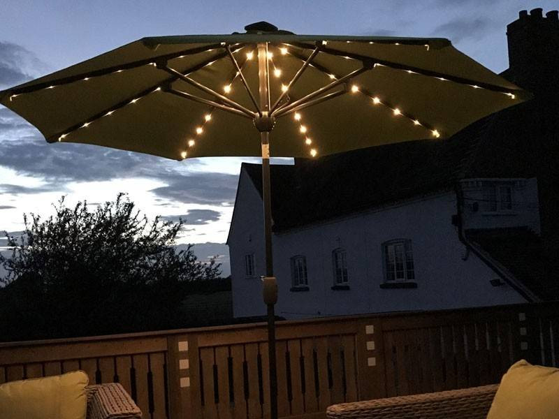 Verona With USB Charger & LED Lights