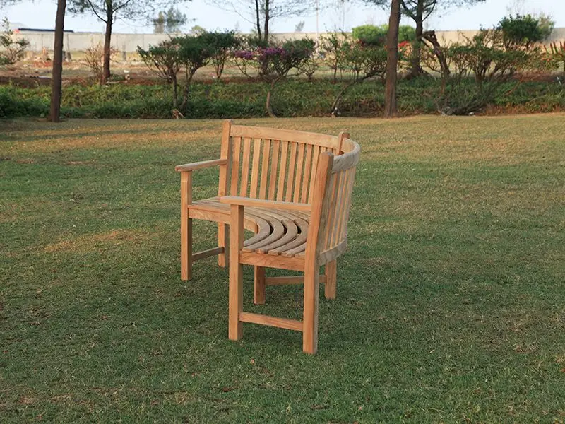 Contour Curved Bench With Arms