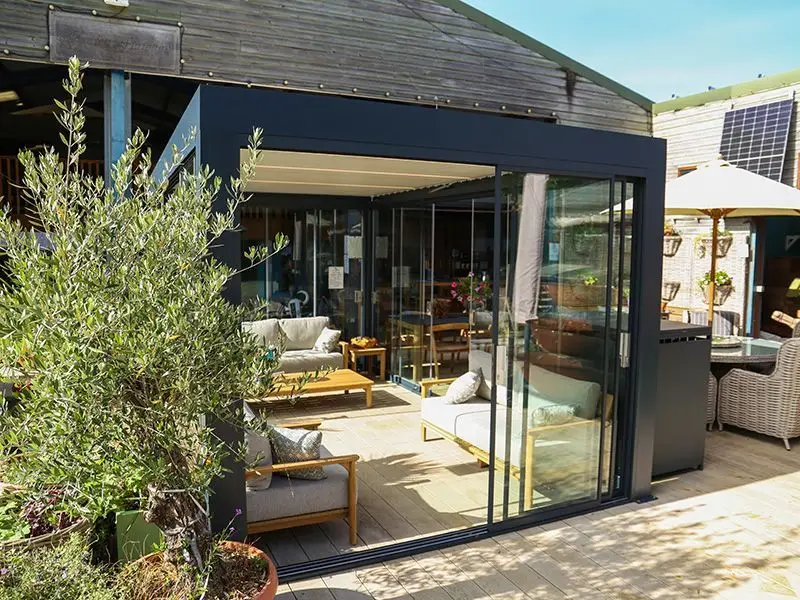Mirage 4x4M Bioclimatic Pergola