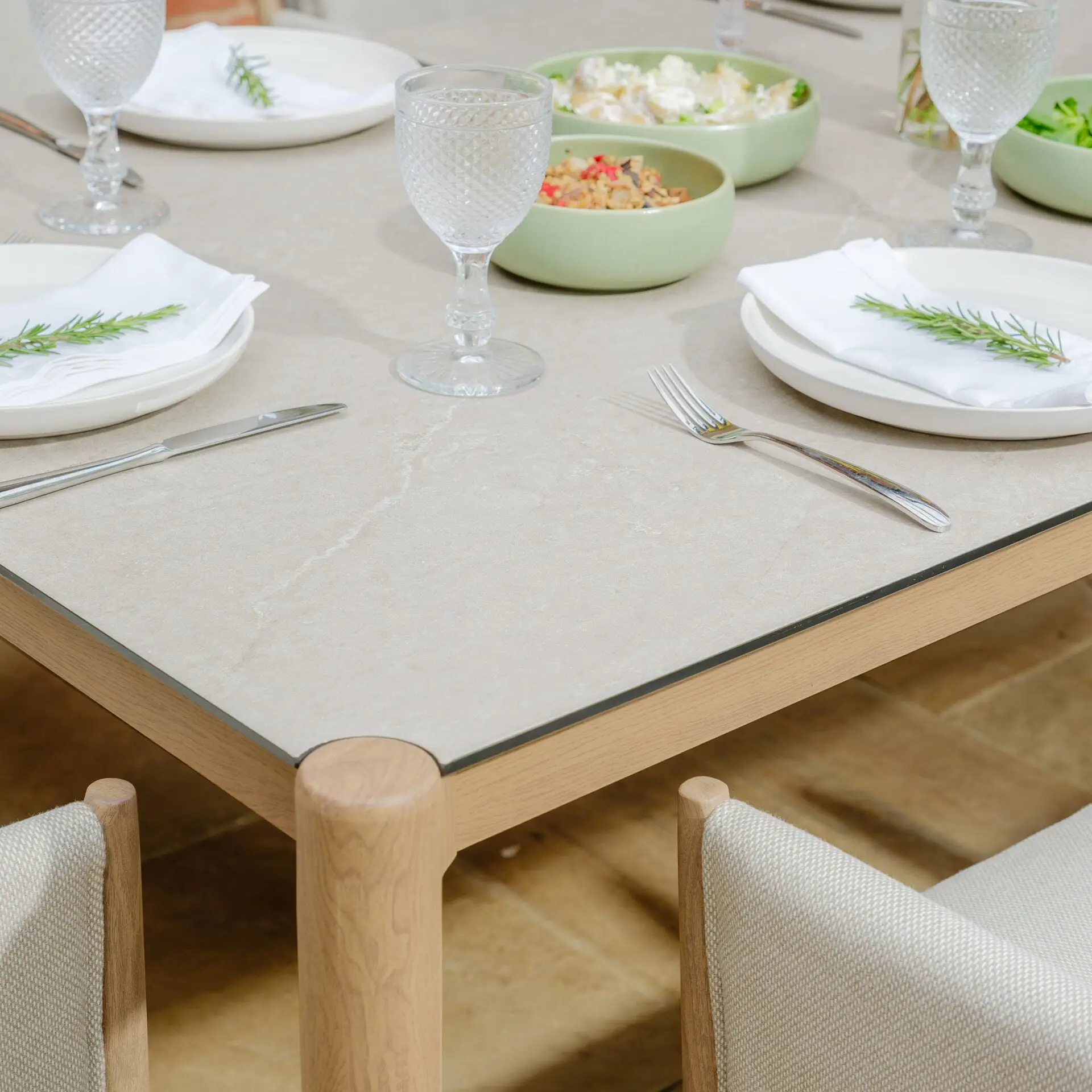 Burford 6 Seat Aluminium Rectangular Dining Set