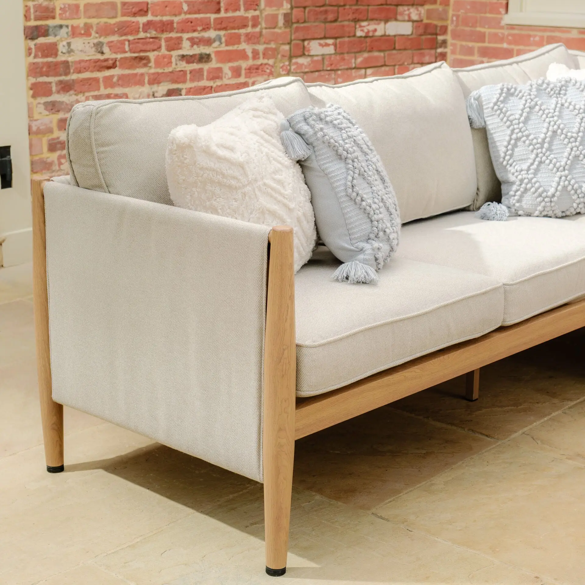 Burford Large Aluminium Corner Dining Set - Rising Table & Footstools