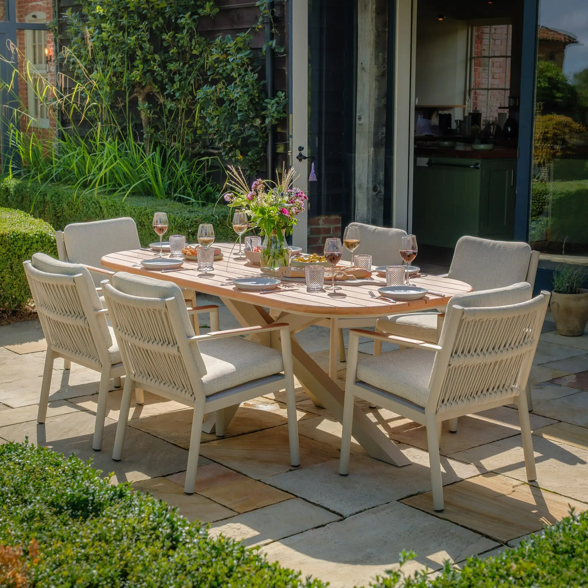 Sicily Rope Weave 6 Seat Rectangular Dining Set