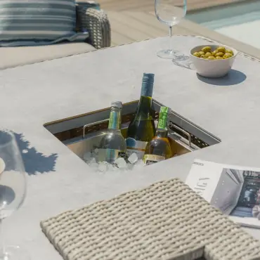 Oxford Royal Corner Dining