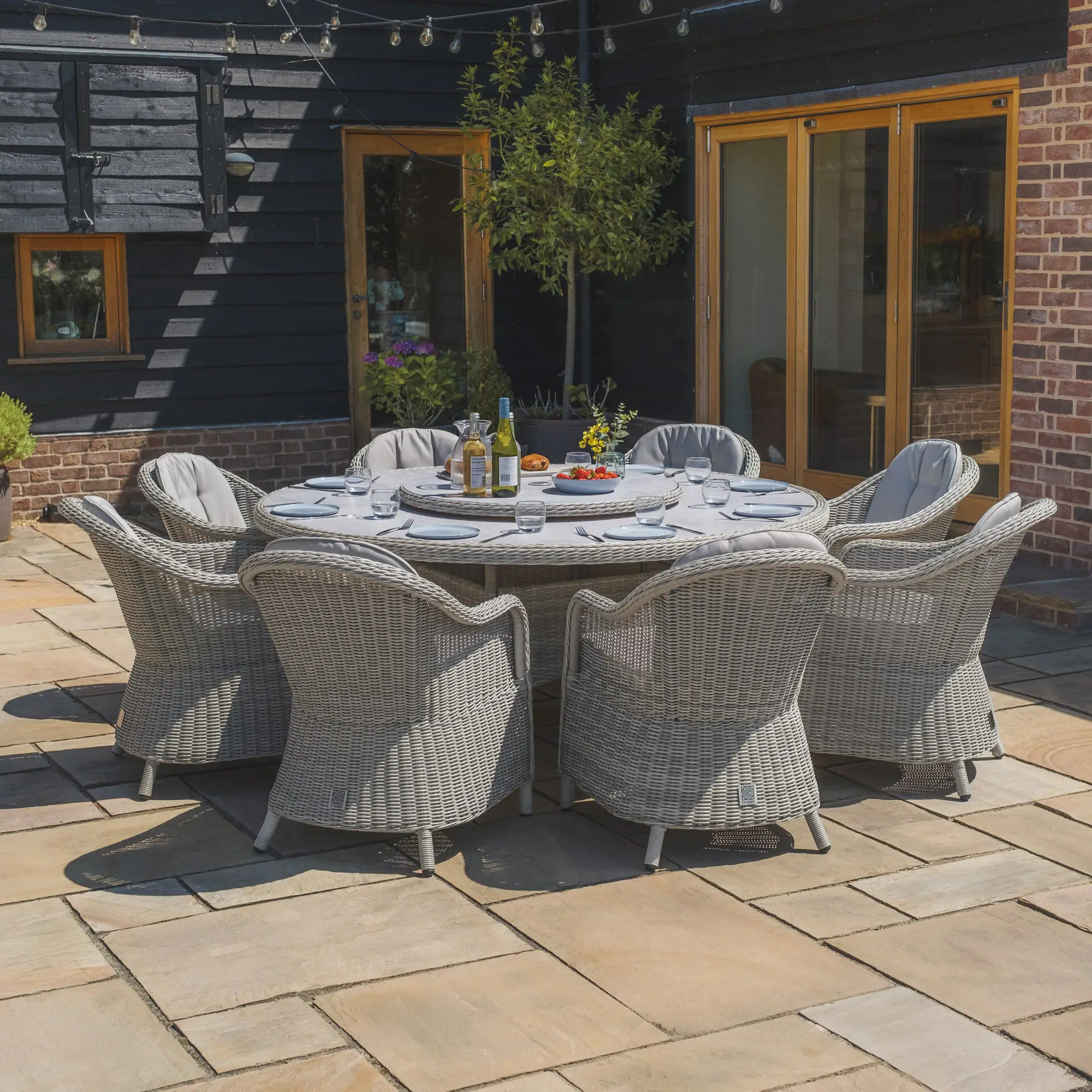 Oxford 8 Seat Round Dining Chairs & Lazy Susan