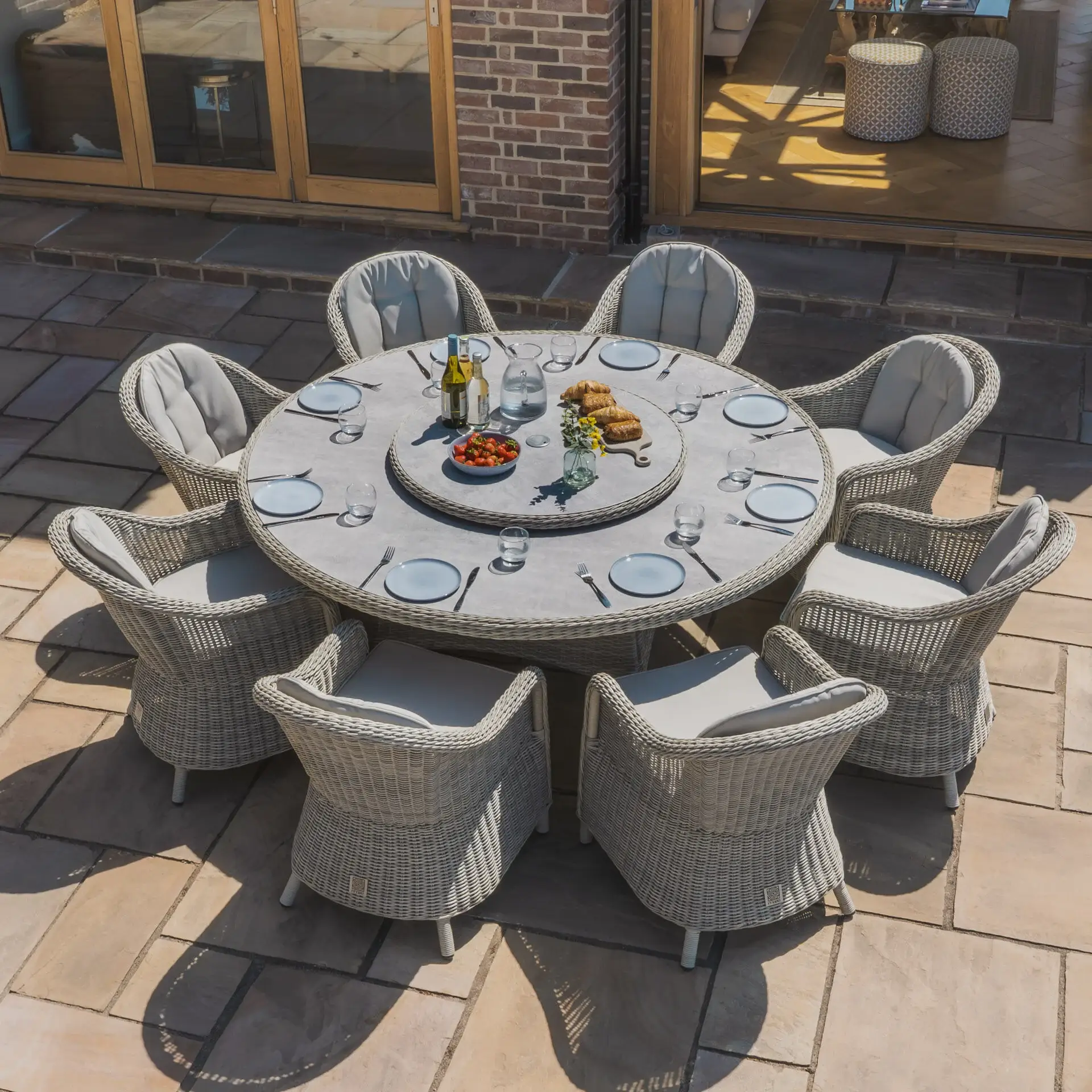 Oxford 8 Seat Round Dining Chairs & Lazy Susan