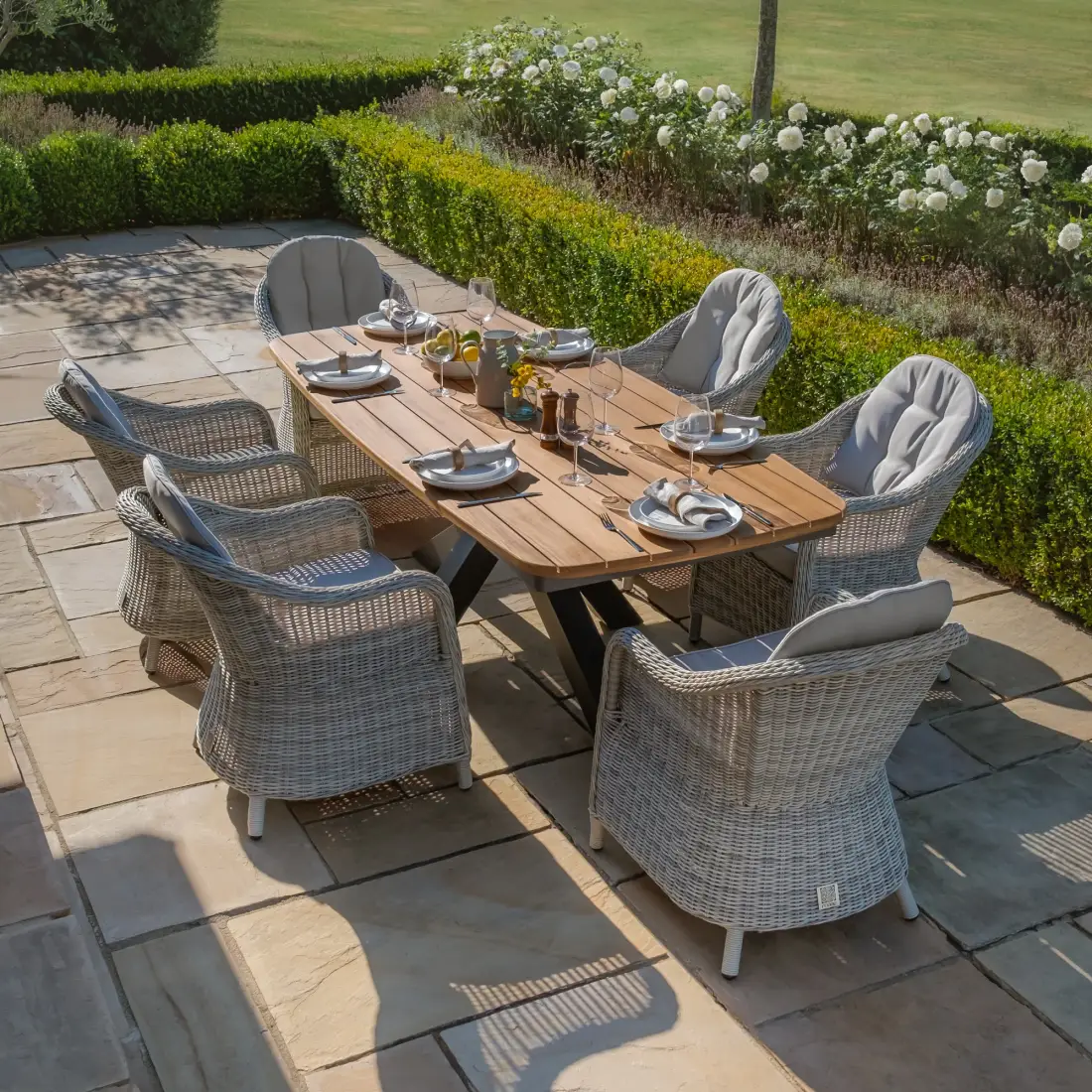 Oxford 6 Seat Oval Jakarta Dining Set
