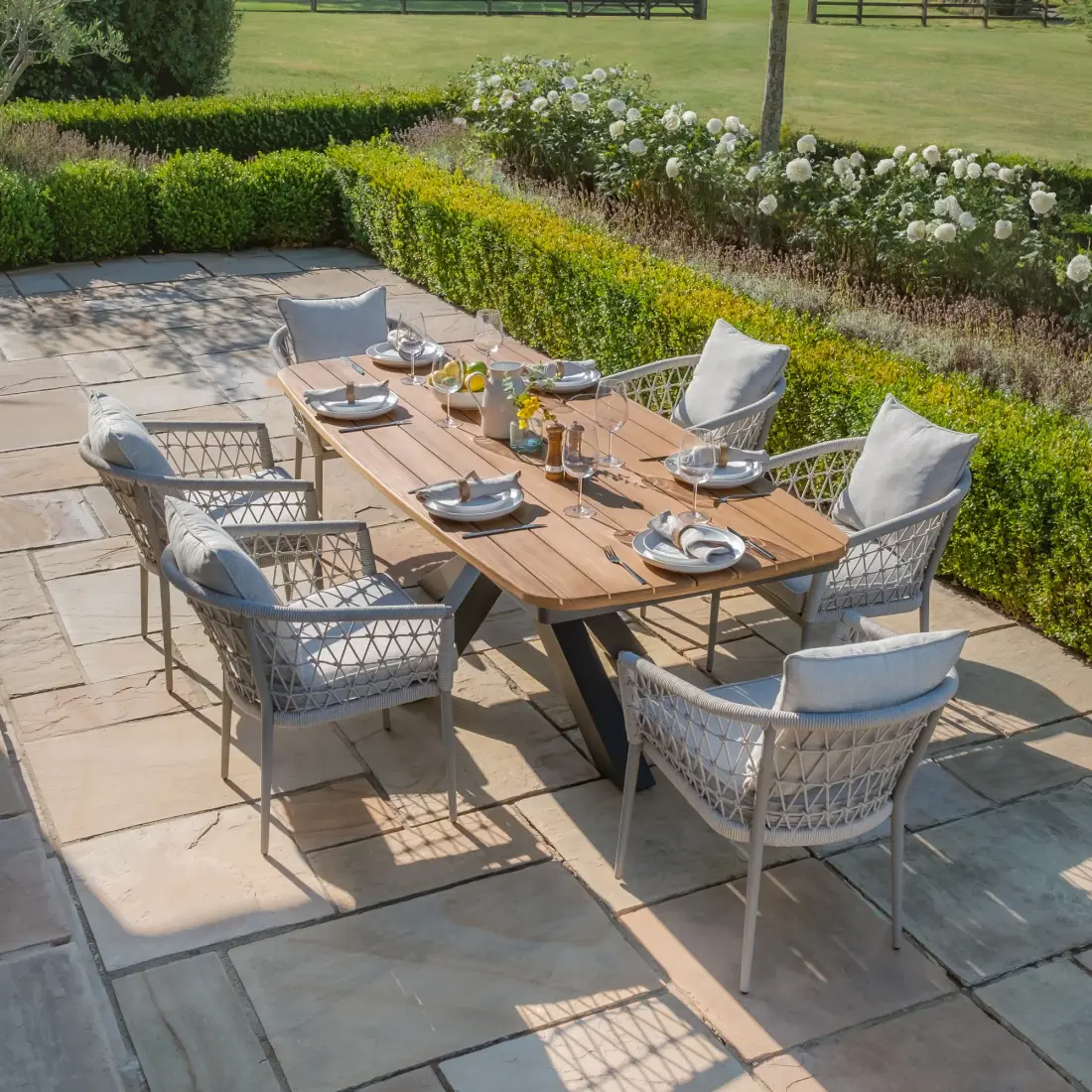 Monaco 6 Seat Jakarta Teak Oval Dining Set