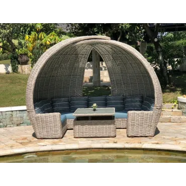 Fiji Spartan Day Bed