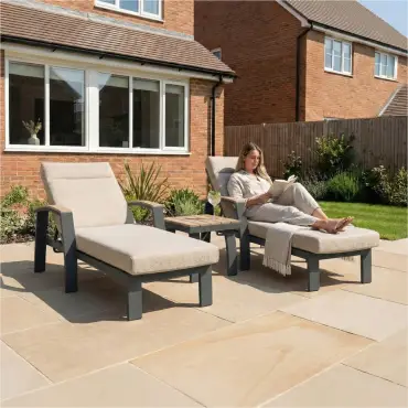 Leah Sun Lounger Set of 2 & Side Table