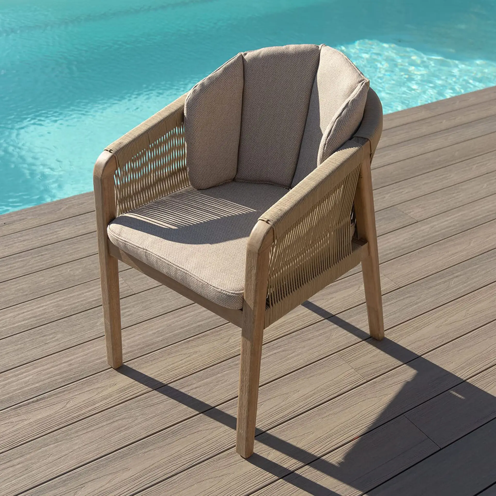 Antigua Rope Weave 8 Seat Rectangular Dining Set
