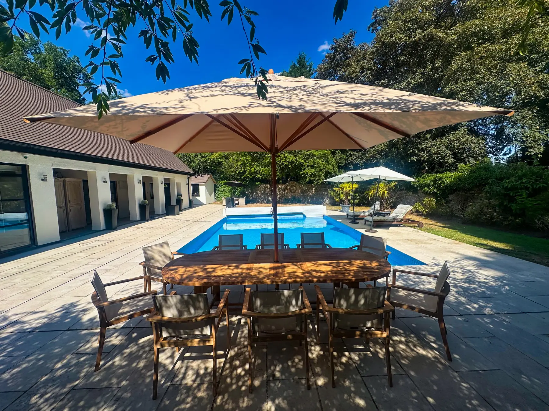 Bamboo 3.5m x 2.5m Rectangular Parasol Beige