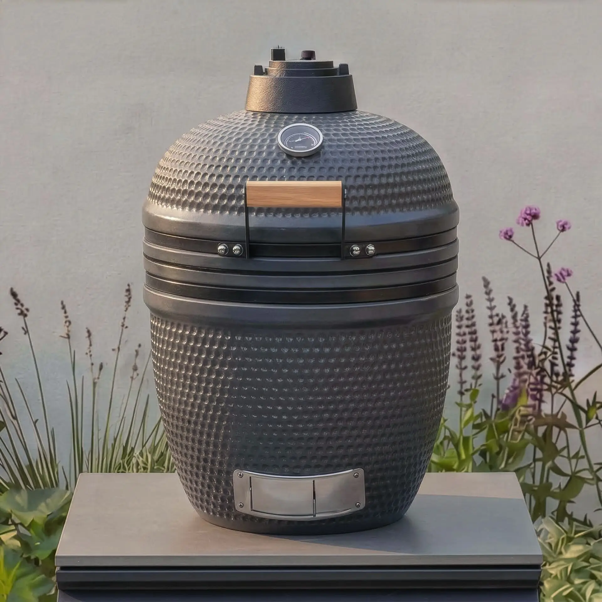 Ember 18 Inch Ceramic Egg Kamado BBQ