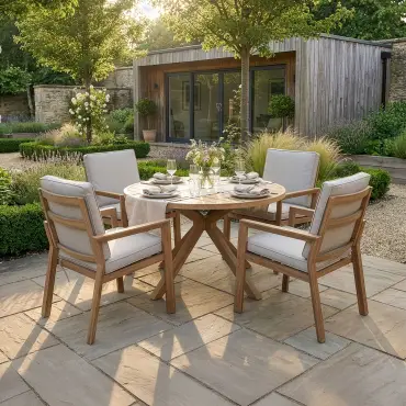 New York 4-Seat Dining Set: Relaxed Dining