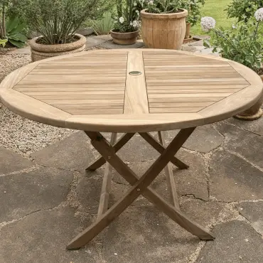 Henley round folding table -120cm diameter