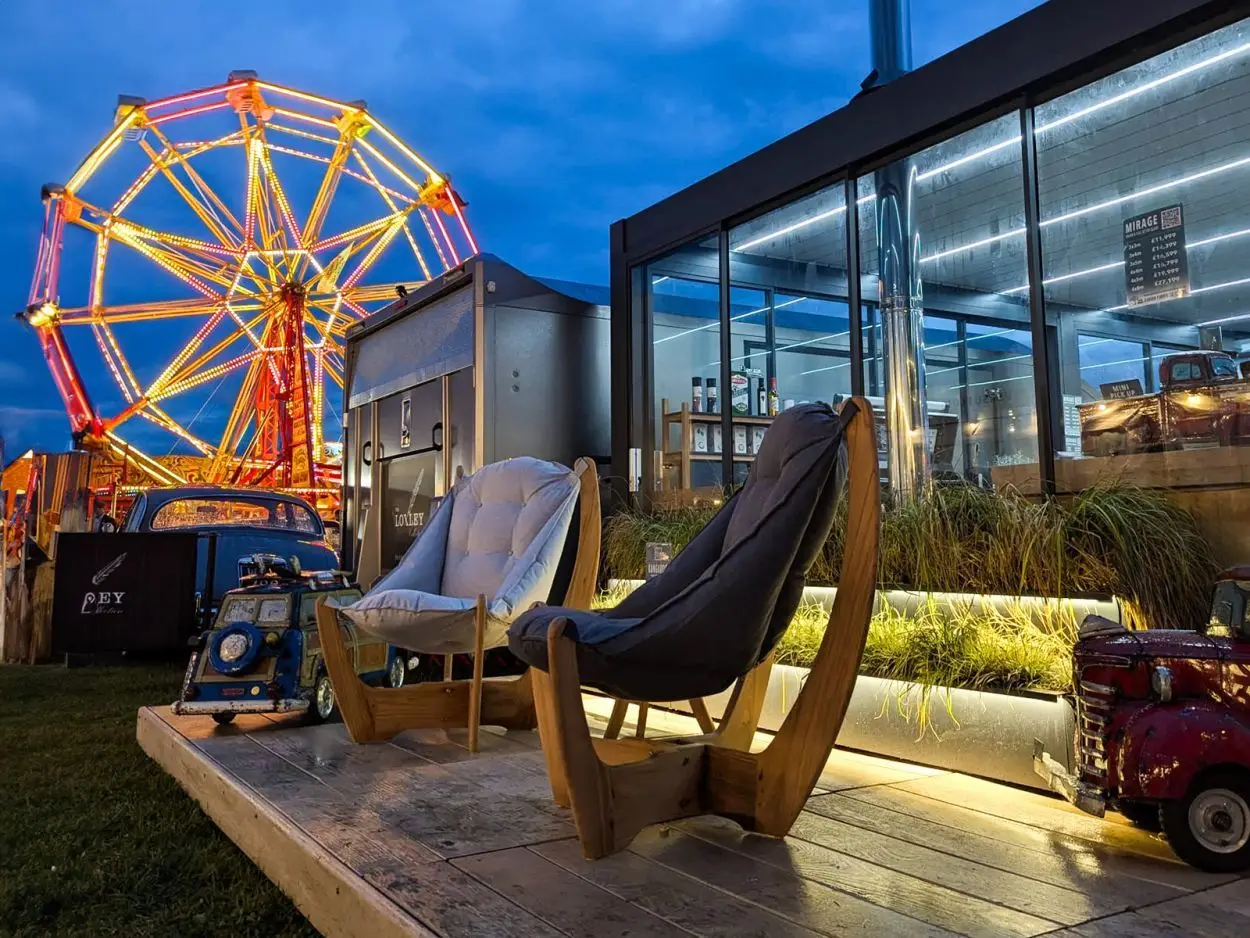 Kangaroo Teak Lounge Chair - Certified
