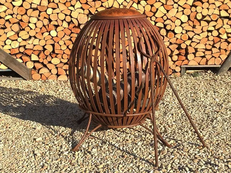 Kangaroo Fire Pit Set - Certified