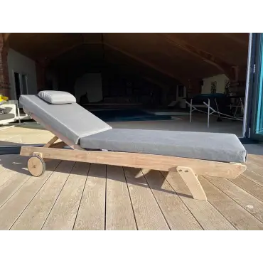 Willow Rattan Sun Lounger – Adjustable, UV-stabilised