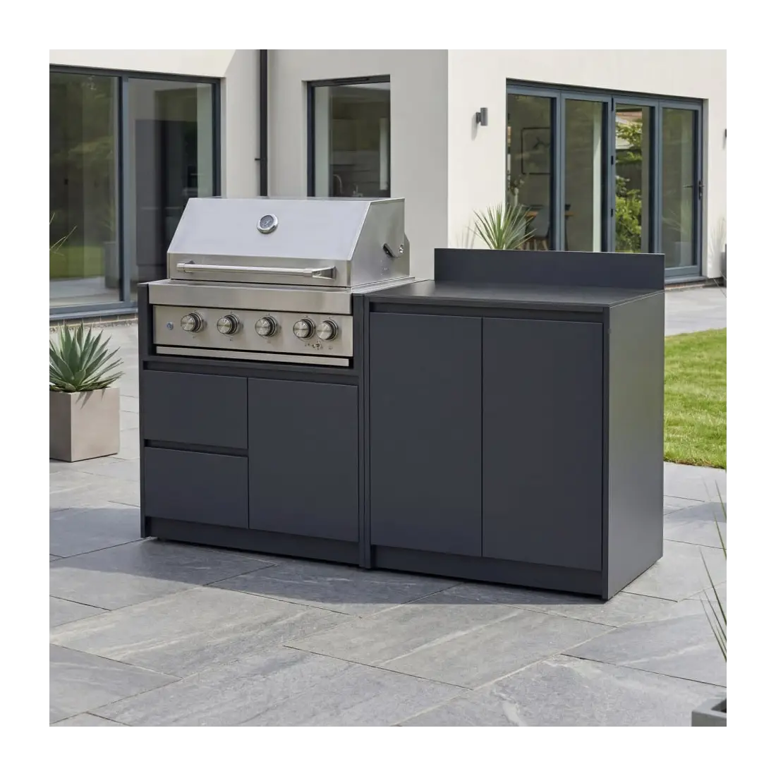 Oakley Straight 4 Burner Gas BBQ S1800-A