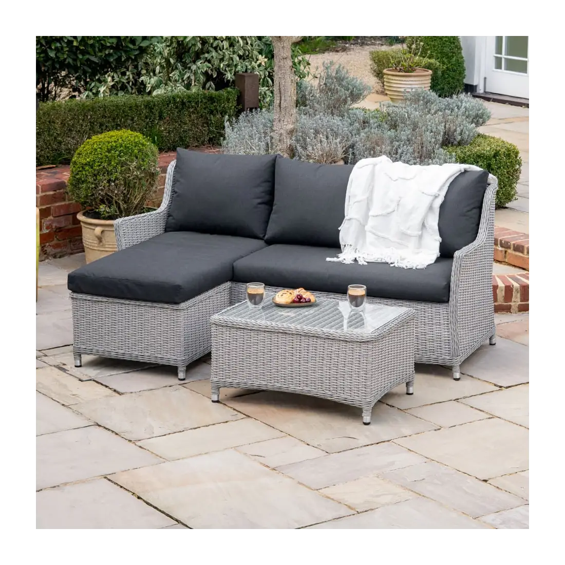 Talia Rattan 3 Seater Chaise Sofa Lounging Set Talia Rattan 3 Seater Chaise Sofa Lounging Set