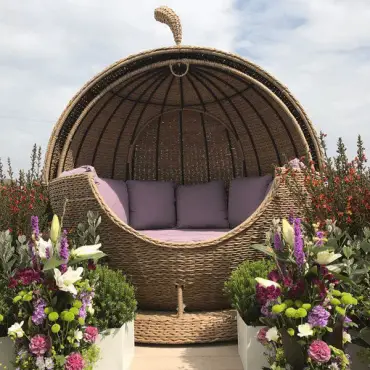 Montana Apple Day Bed