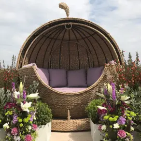 Montana Apple Day Bed