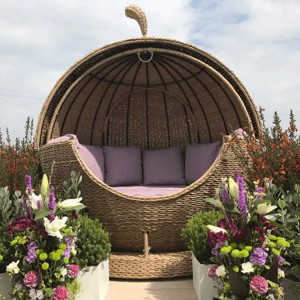 Montana Apple Day Bed
