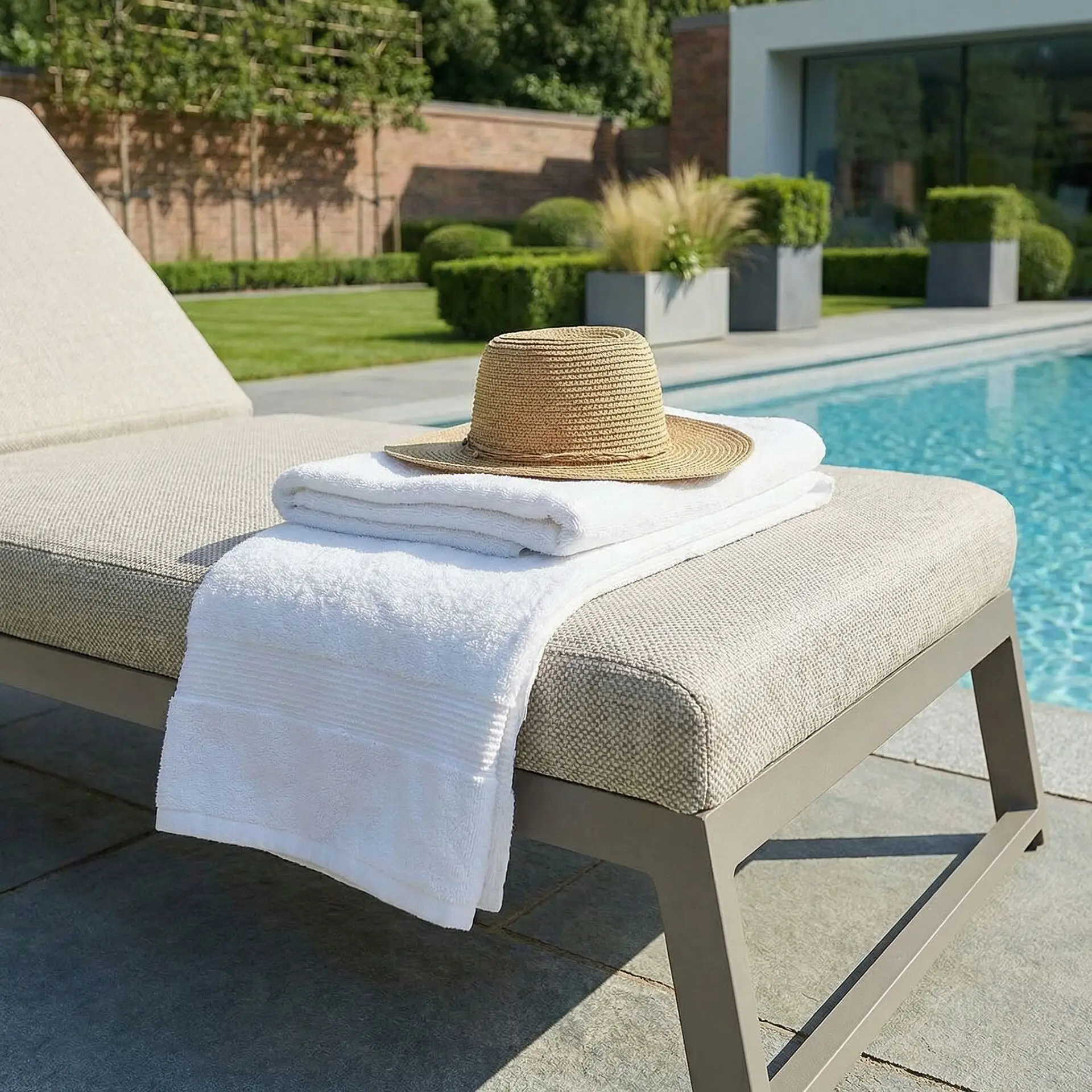 Fabric Allure Sunlounger x2 White frame