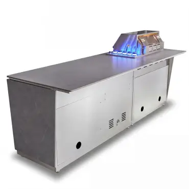 Outdoor Kitchen Island & Bar