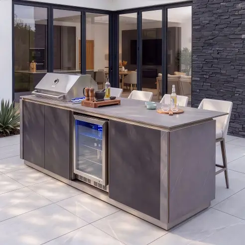 Outdoor Kitchen Island & Bar Outdoor Kitchen Island & Bar