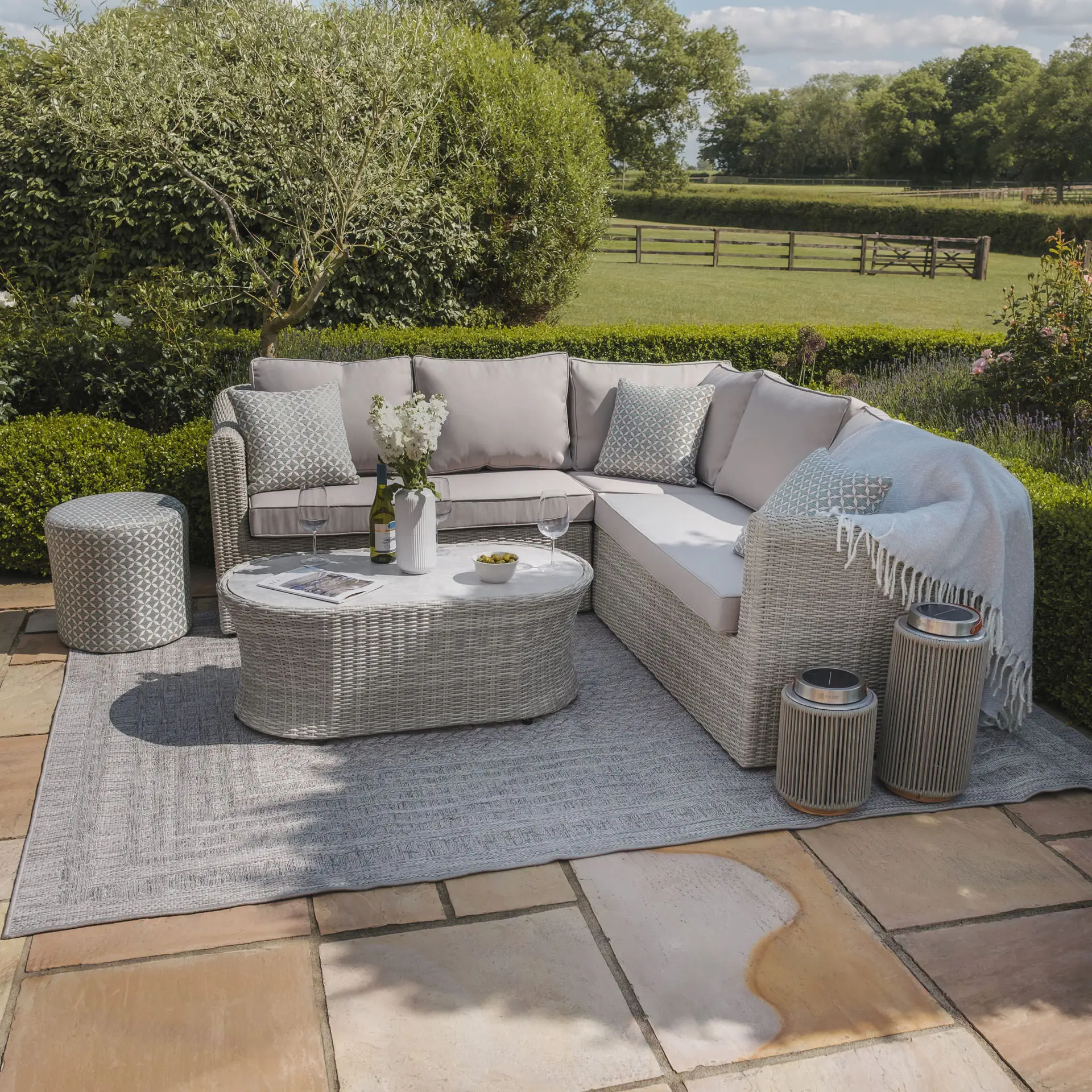 Oxford Small Rattan Corner Sofa Set