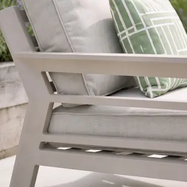 New York Aluminium Garden Armchair - Latte